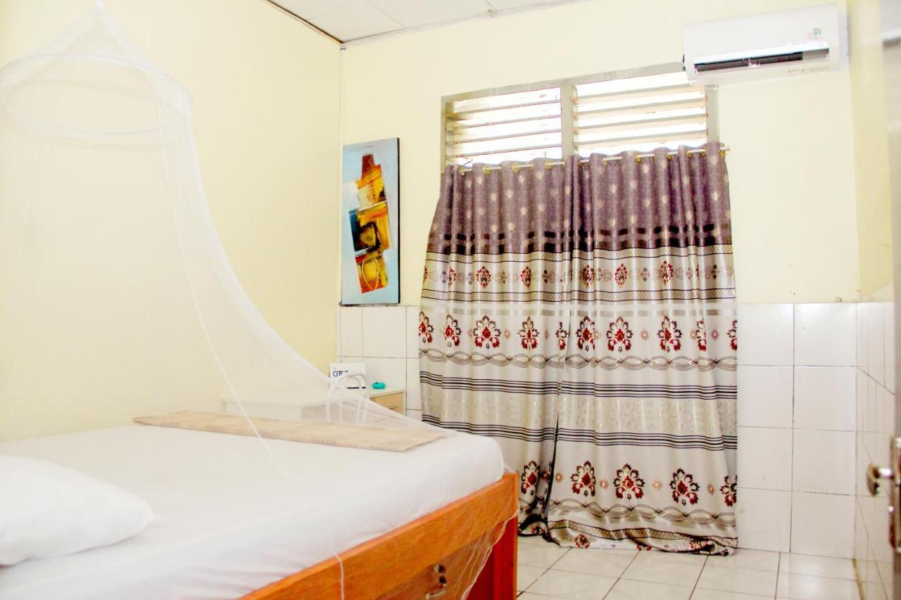 Rumah Singgah Manado Eksteriør bilde